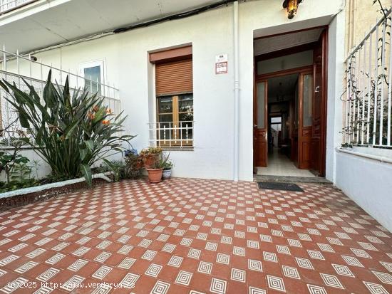  Casa de pueblo en Calella con 4 habitaciones - BARCELONA 