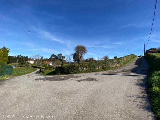 ¡CONSTRUYE TU VIVIENDA EN UNA DE LAS ZONAS MAS DEMANDADAS DE CASTRILLON!. - ASTURIAS