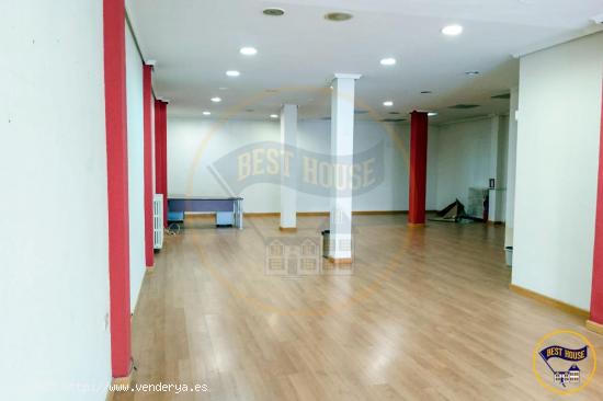 ¡Oportunidad Única de Inversión! Local Comercial en Venta en Excelente Ubicación - CUENCA