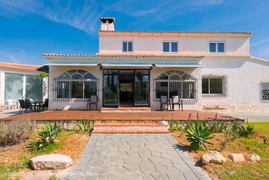 Villa en venta en Mutxamel (Alicante)