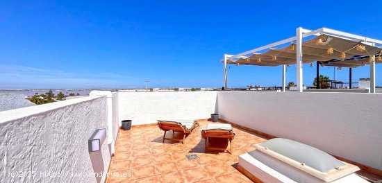 Chalet en venta en Torrevieja (Alicante)