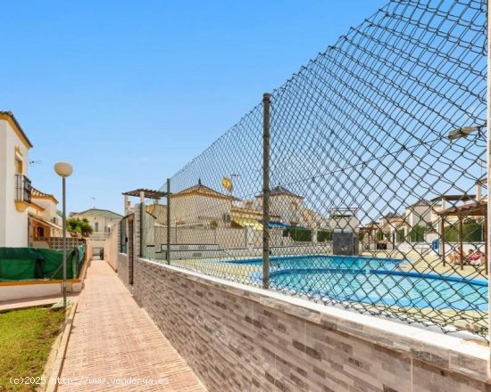 Casa en venta en Torrevieja (Alicante)