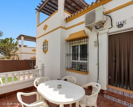 Casa en venta en Torrevieja (Alicante)