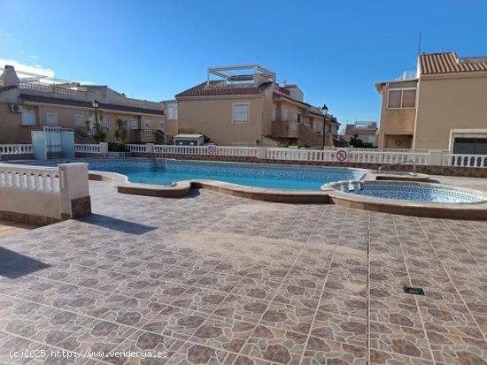  Bungalow en venta en Torrevieja (Alicante) 