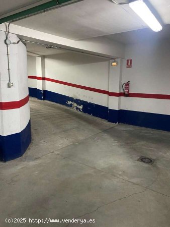 SE VENDE Excelente garaje de fácil acceso y buena maniobrabilidad. - Salamanca