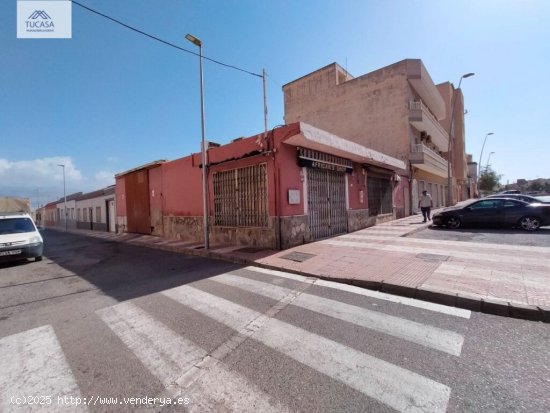 Local comercial en Venta en Roquetas De Mar Almería