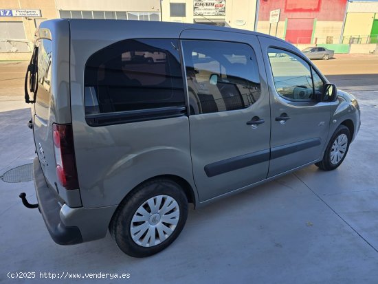 Citroën Berlingo Multispace LIVE Edition BlueHDi 100 - BADAJOZ