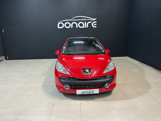 Peugeot 207 GT 1.6 HDI 110 FAP - Sada