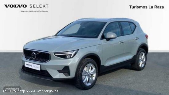  Volvo XC40 TODOTERRENO 2.0 B3 CORE AUTOMATICO 163CV 5P de 2024 con 10 Km por 37.900 EUR. en Sevilla 