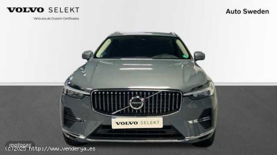 Volvo XC 60 2.0 T6 RECHARGE CORE AUTO 4WD 5P de 2024 con 19.210 Km por 46.900 EUR. en Valencia