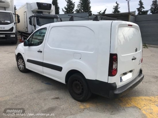 Citroen Berlingo 1.6 HDI FORGON de 2014 con 287.368 Km por 5.800 EUR. en Barcelona