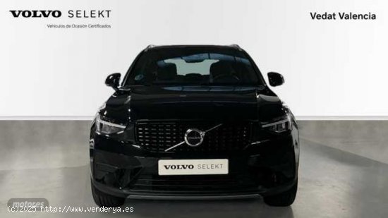 Volvo XC40 2.0 B3 CORE AUTO 163 5P de 2023 con 12.645 Km por 36.900 EUR. en Valencia