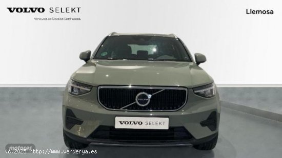 Volvo XC40 XC40 Core, T2 Automatica Microhibrido, Gasolina de 2024 con 18.334 Km por 31.500 EUR. en 