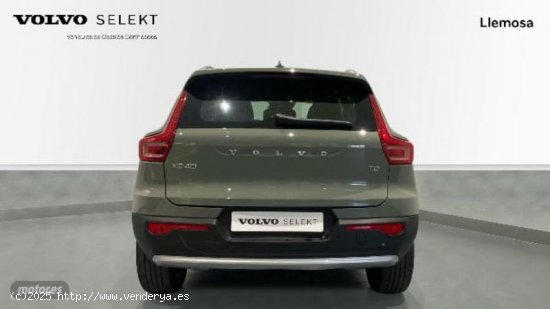 Volvo XC40 XC40 Core, T2 Automatica Microhibrido, Gasolina de 2024 con 18.334 Km por 31.500 EUR. en 