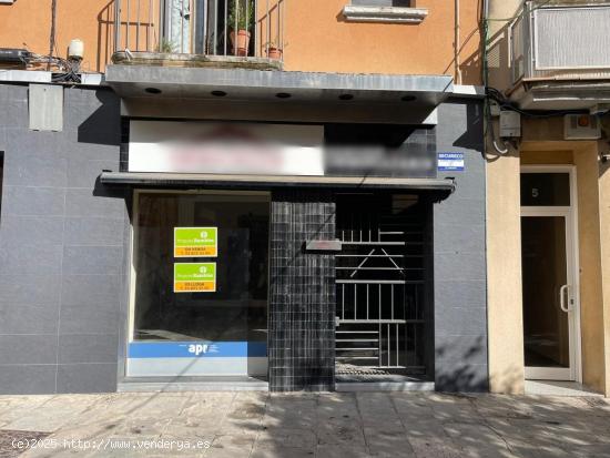  LOCAL MOLT COMERCIAL A LA PLAÇA DEL PILAR, EN VENDA O LLOGUER - BARCELONA 