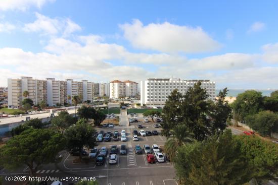 PISO EN ALQUILER DE TEMPORADA ESCOLAR - CADIZ