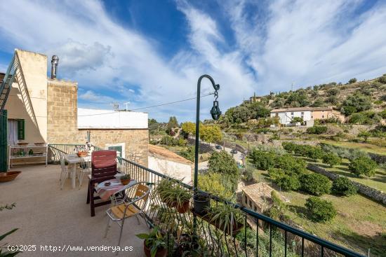 Casa con terreno, vistas al mar y a la montaña - Estellencs - BALEARES