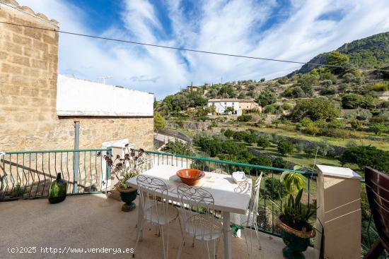 Casa con terreno, vistas al mar y a la montaña - Estellencs - BALEARES