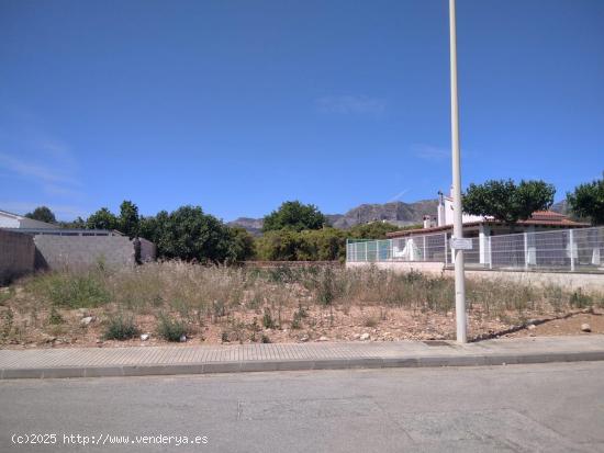 Bonito solar a 5 minutos de Gandia, para construir la casa de tus sueños - VALENCIA