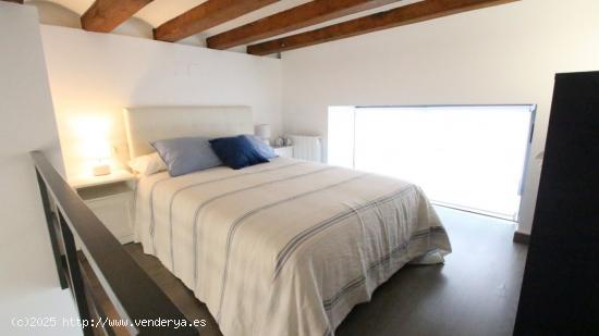 Fantastico duplex con terraza totalmente equipado - BARCELONA