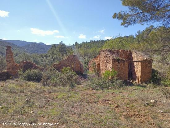 Se Vende en Cretas - TERUEL