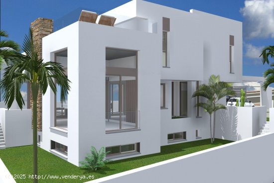 Villa en venta en Fuengirola (Málaga)