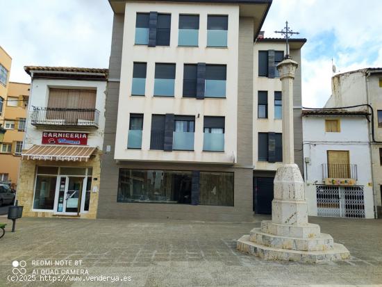  EN VENTA LOCAL COMERCIAL - TERUEL 