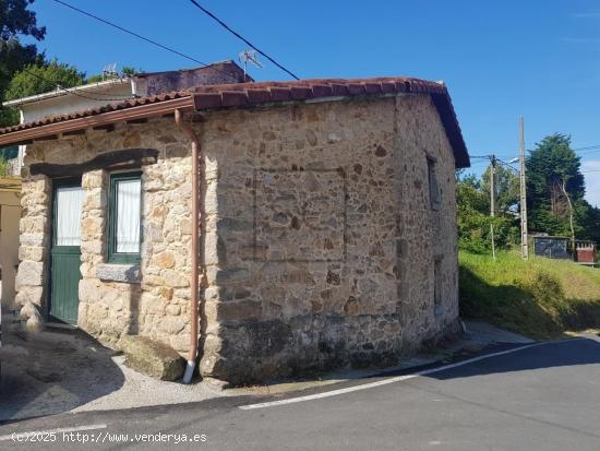  CASA DE PIEDRA Y FINCA EN PAZOS, NEDA - A CORUÑA 