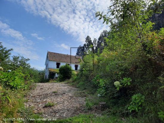 CASA PARA REFORMA INTEGRAL CON FINCA EN SEDES, NARÓN - A CORUÑA