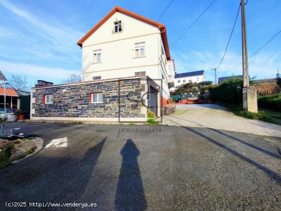 CHALET EN FENE CON CENADOR, FINCA Y BONITAS VISTAS FENE, FENE - A CORUÑA