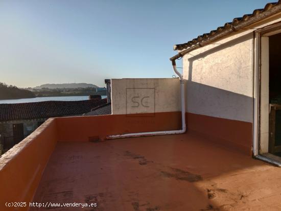 CASA PARA REFORMAR CON VISTAS AL MAR EN O SEIXO, MUGARDOS - A CORUÑA