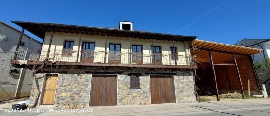 SE VENDE BODEGA con VIÑEDO en SORRIBAS-TORAL DE LOS VADOS - LEON