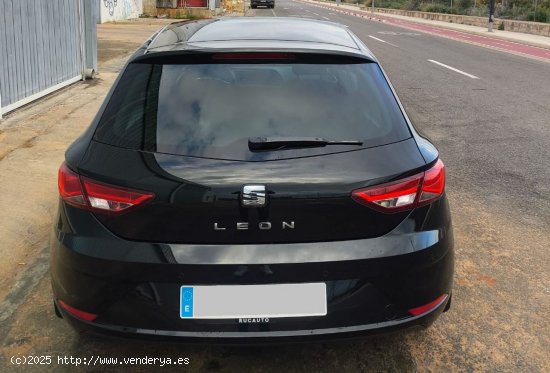 Seat Leon 1.6 TDI StSp Style Visio 115Cv 5p - Rubí