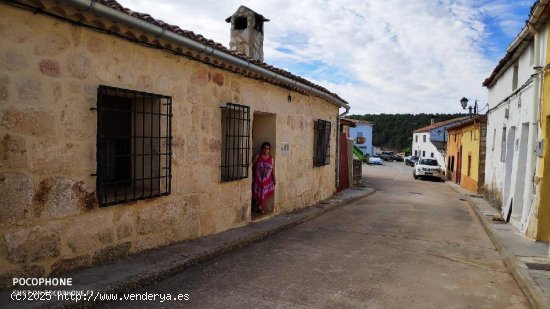 CASA EN VENTA EN CUENCA