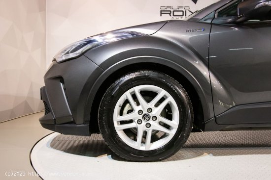 Toyota C-HR 1.8 HYBRID 125 EXCELENTE ESTADO - Lugo