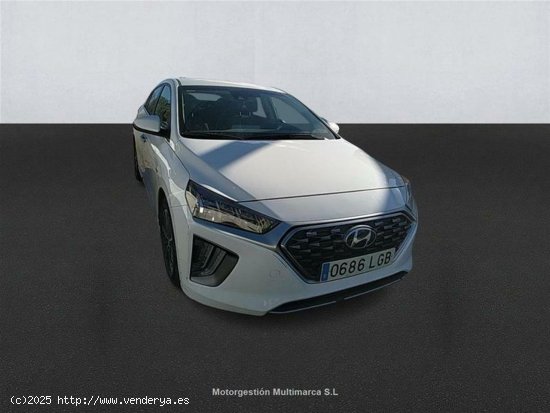 Hyundai IONIQ 1.6 GDI PHEV Tecno DT - Barcelona