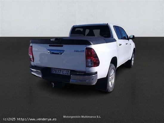 Toyota Hilux 2.4 D-4D Cabina Doble VX - Barcelona