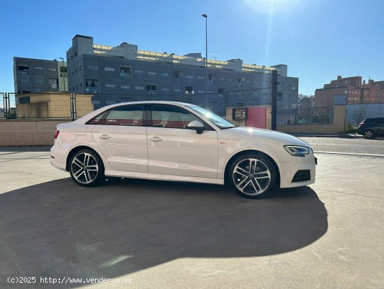 Audi A3 S line edition 1.5 TFSI CoD EVO Sedan - Parla