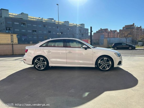 Audi A3 S line edition 1.5 TFSI CoD EVO Sedan - Parla