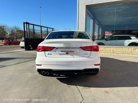 Audi A3 S line edition 1.5 TFSI CoD EVO Sedan - Parla