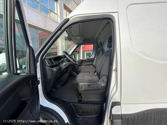 Iveco Daily 35S 16 160CV - Parla