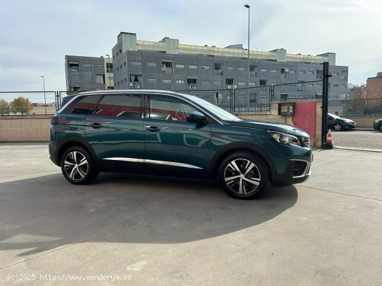 Peugeot 5008 Allure BlueHDi 96kW (130CV) S&S EAT8 - Parla