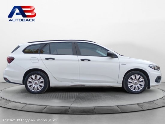 Fiat Tipo 1.6 Lounge 88kW (120CV) diesel Multijet - Navalcarnero