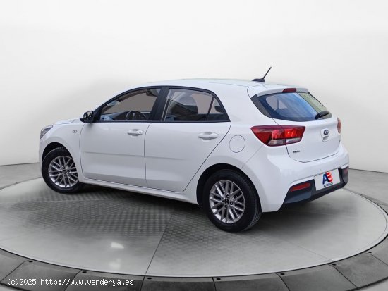 Kia Rio 1.0 T-GDi 74kW (100CV) MHEV iMT Concept ECO GPL STYLE - Navalcarnero