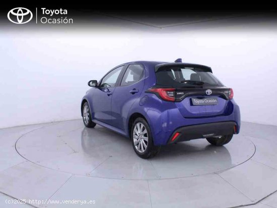 Toyota Yaris 1.5 120H Active Tech + CARE VO + Pack Protección - Zaragoza