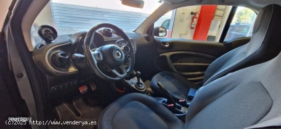 Smart Fortwo SMART FORTWO COUPE 0.9 90 CV de 2019 con 92.000 Km por 13.800 EUR. en Tenerife