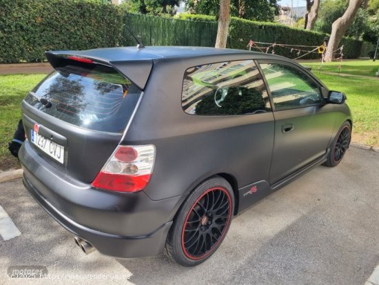 Honda Civic 2.0 vtec type r de 2004 con 130.000 Km por 13.500 EUR. en Malaga