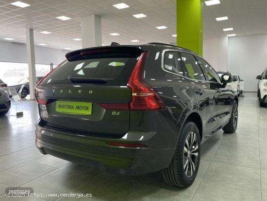 Volvo XC 60 B4 Momentum Pro 2.0D 197CV Auto de 2021 con 65.000 Km por 36.800 EUR. en Malaga