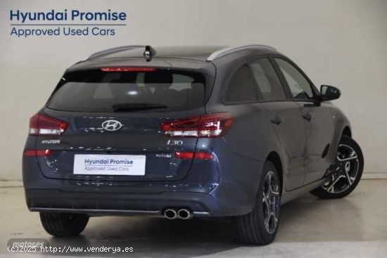 Hyundai i30 1.0 TGDI N Line 48V 120 de 2023 con 17.000 Km por 24.990 EUR. en Sevilla