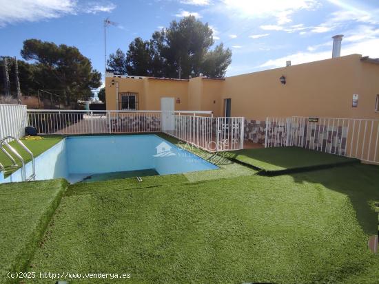  SE VENDE CHALET EN LA ROMANA PARTIDA ALCANÁ. - ALICANTE 